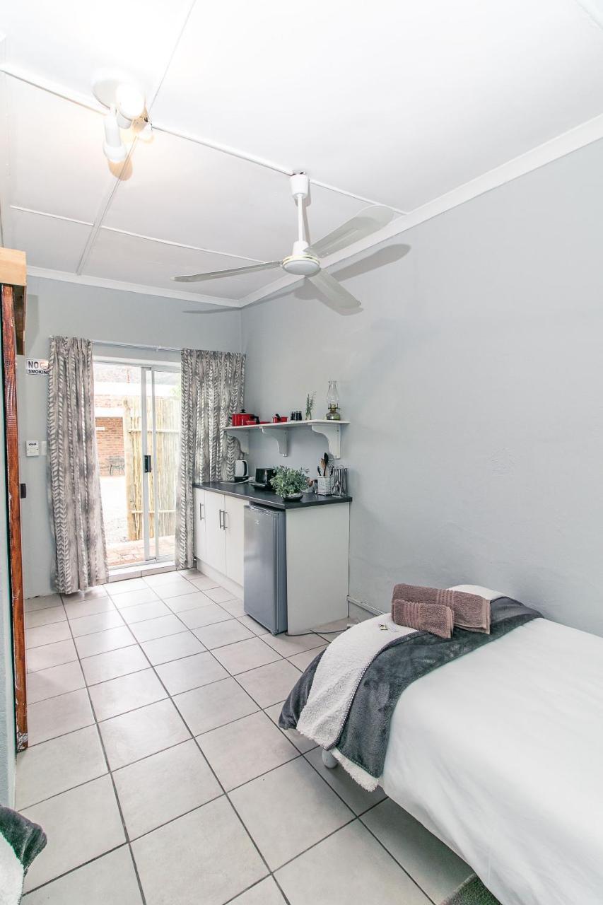 @Karoo Guesthouse Graaff-Reinet Exterior foto